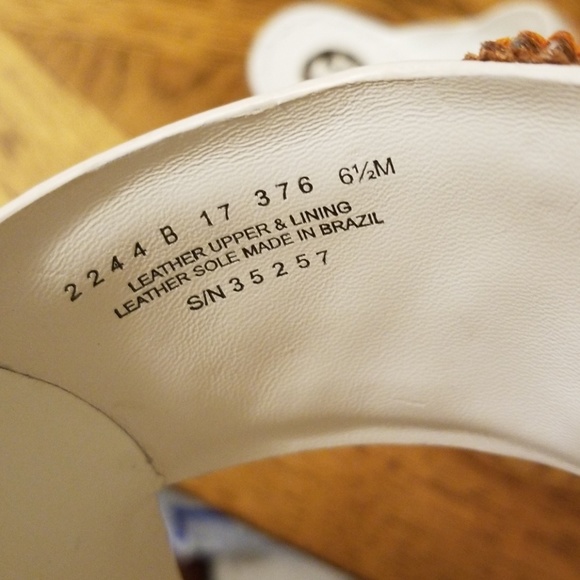 NEW Tory Burch Caylan toe ring sandal. 6.5 - Picture 10 of 11